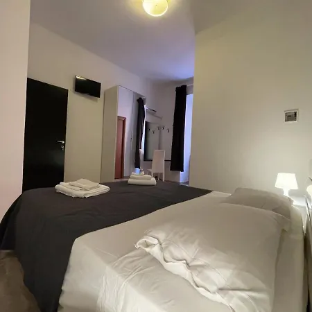Sleepy Max 4* Roma