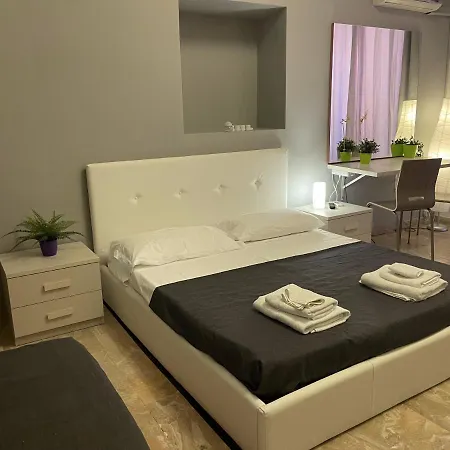 Sleepy Max 招待所 4*